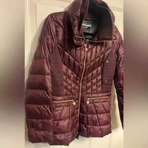Bernardo burgundy down coat size M
